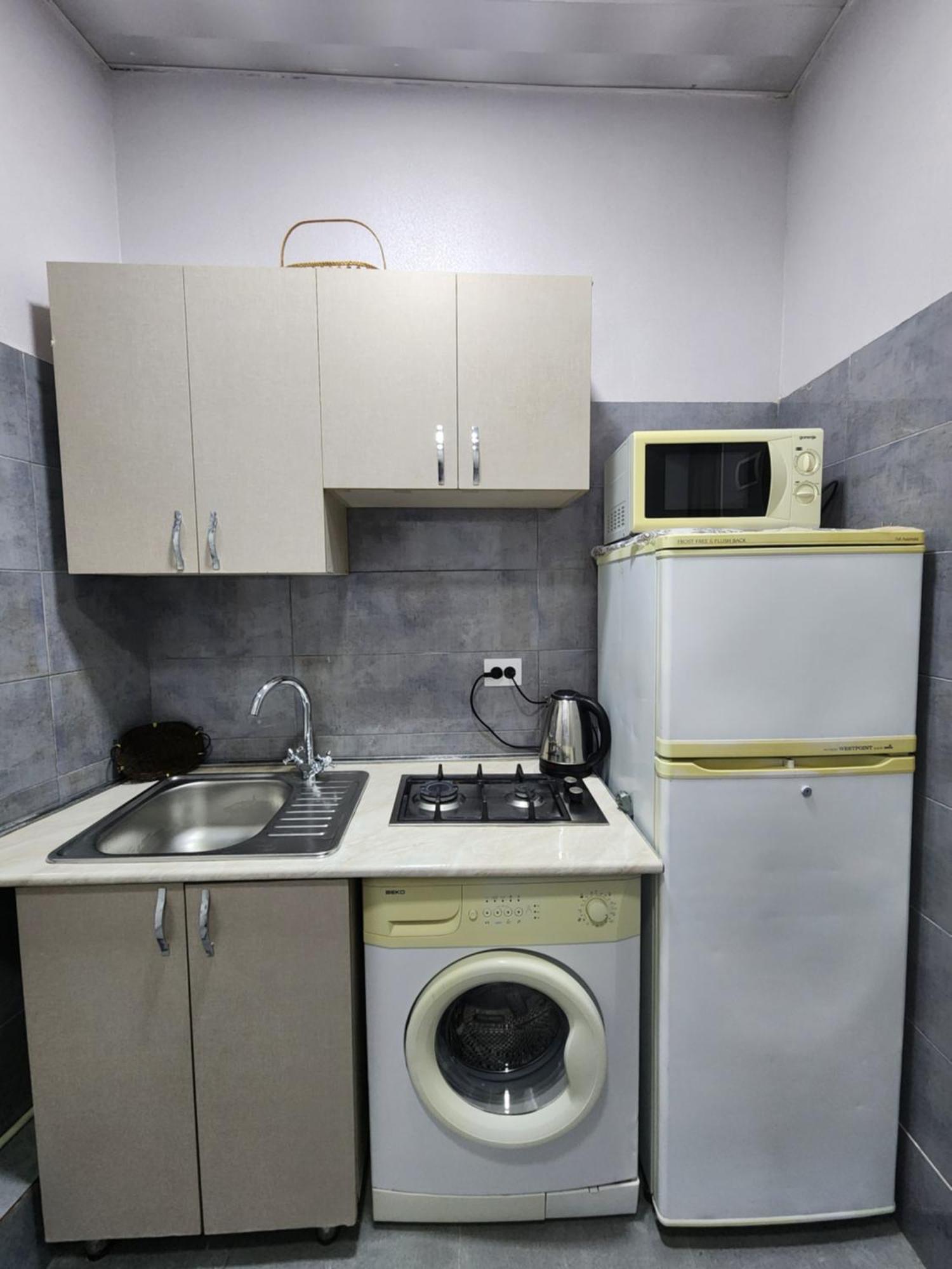 Nonaapartanent Tbilisi Luaran gambar