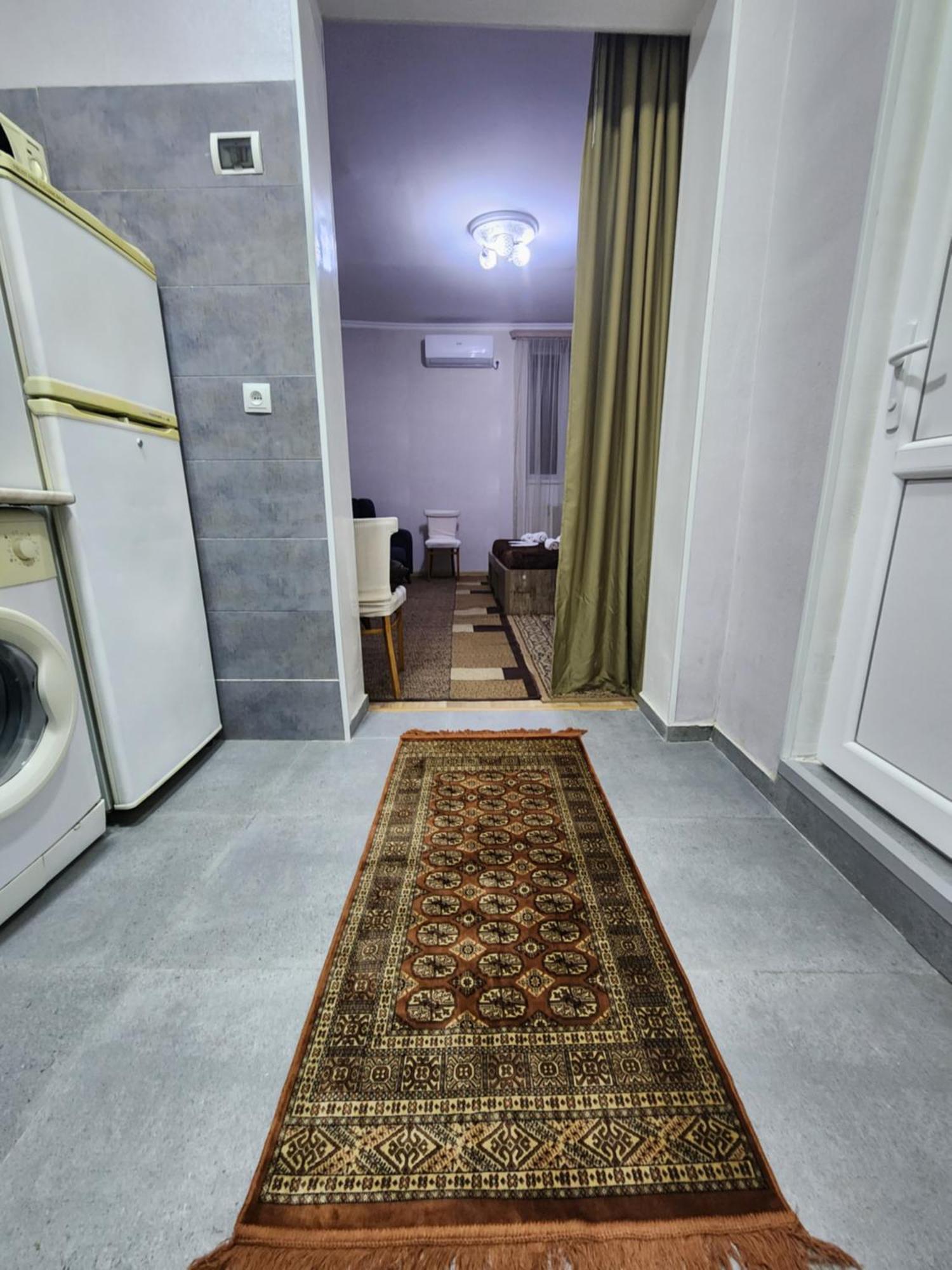 Nonaapartanent Tbilisi Luaran gambar